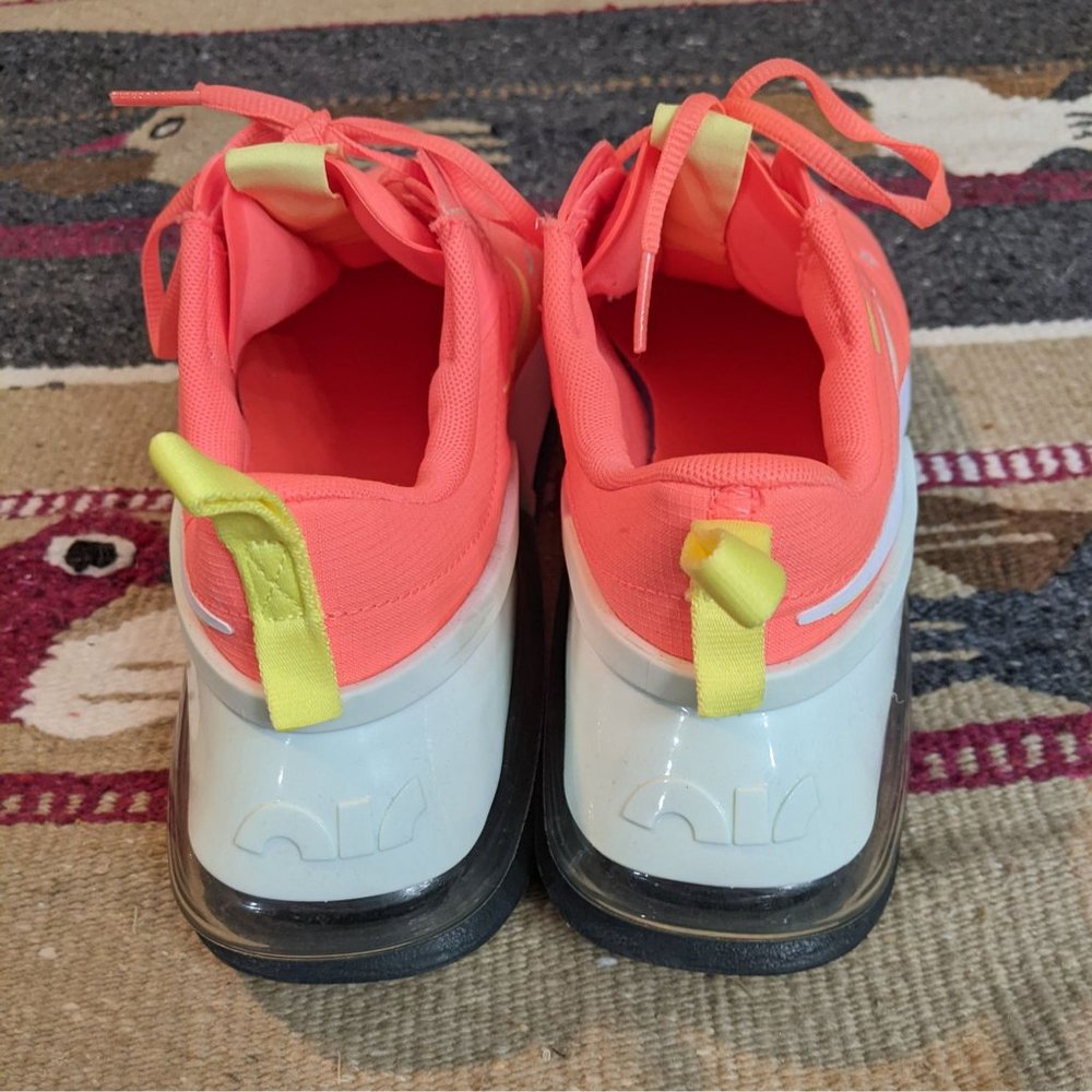 Nike Air Max Sneakers Color Mango/Peach Women's Size 10 - Picture 5 of 12